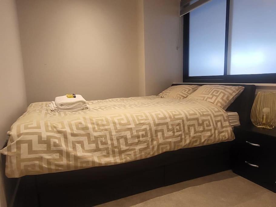 Entire Reigate Apartment Hosted By Pius Dış mekan fotoğraf